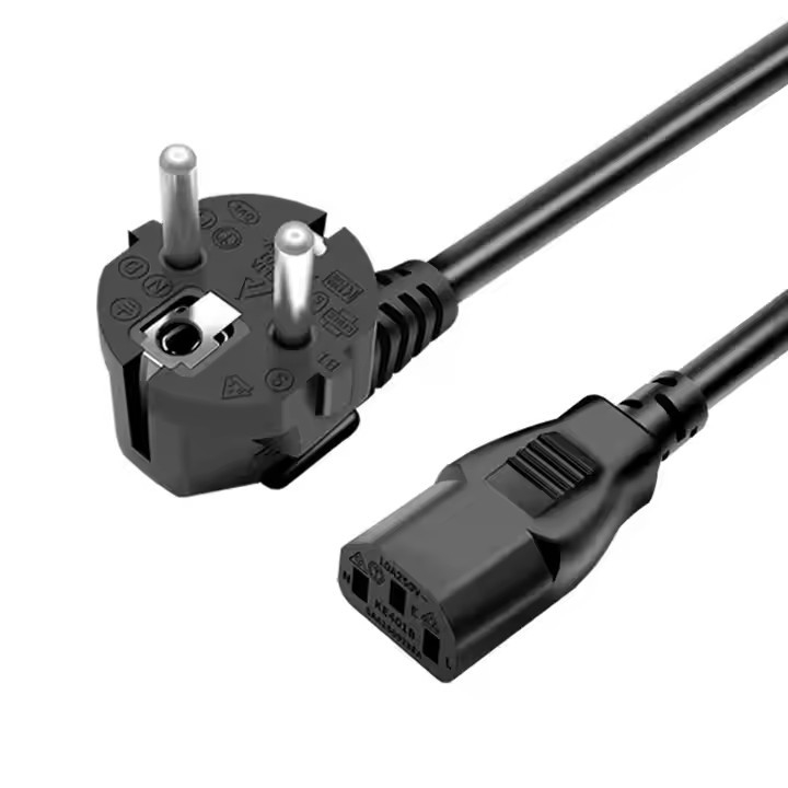 Czarny 3G kabel rozszerzający przewód prądu AC w magazynie Miedź IEC Europa EU Pure VDE CEE Pvc 0,75mm 1,5M Karton