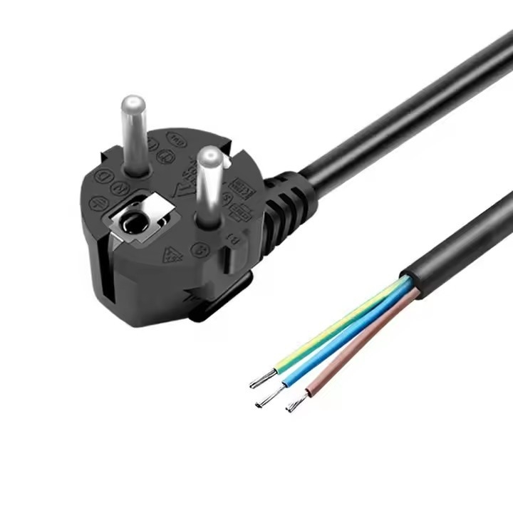 Dobry sprzedaż EU kabel zasilania 3G 18 Awg 1.5M Jednogłowy Goły Włókno Ogon Oczyszczony Ogon z cyny
