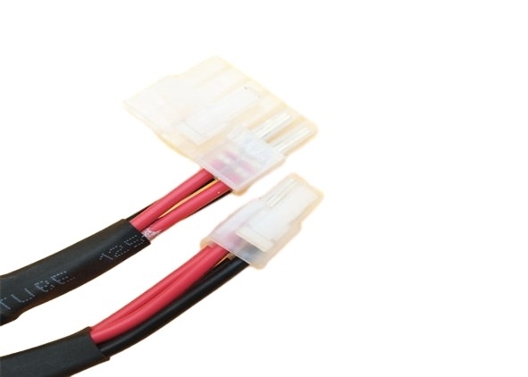39-01-2120 4,2 mm, rozstaw 12 pinów Molex na biały 4 piny 43025-0400 3,0 mm wiązka przewodów z oplotem