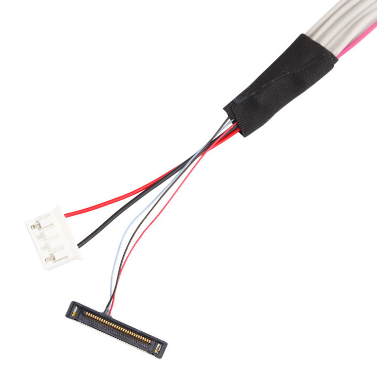Zestaw kabli LVDS z przekątnością 1,0 mm i 32AWG, z wykorzystaniem łącznika LCD  DF13-20DS-1.25C