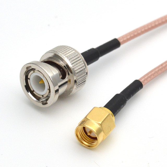 D-SUB-9Pin Male Connector z typem lutownicy, białym gumowym rdzeniem i niklowaną powłoką do D-SUB-9Pin female connector