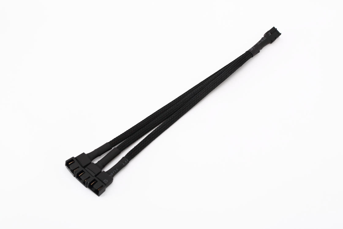 1 do 3 Way Splitter Sleeved 4 Pin Pwm Connector Komputer Wiersz przedłużeniowy kabla 4p One Point Three
