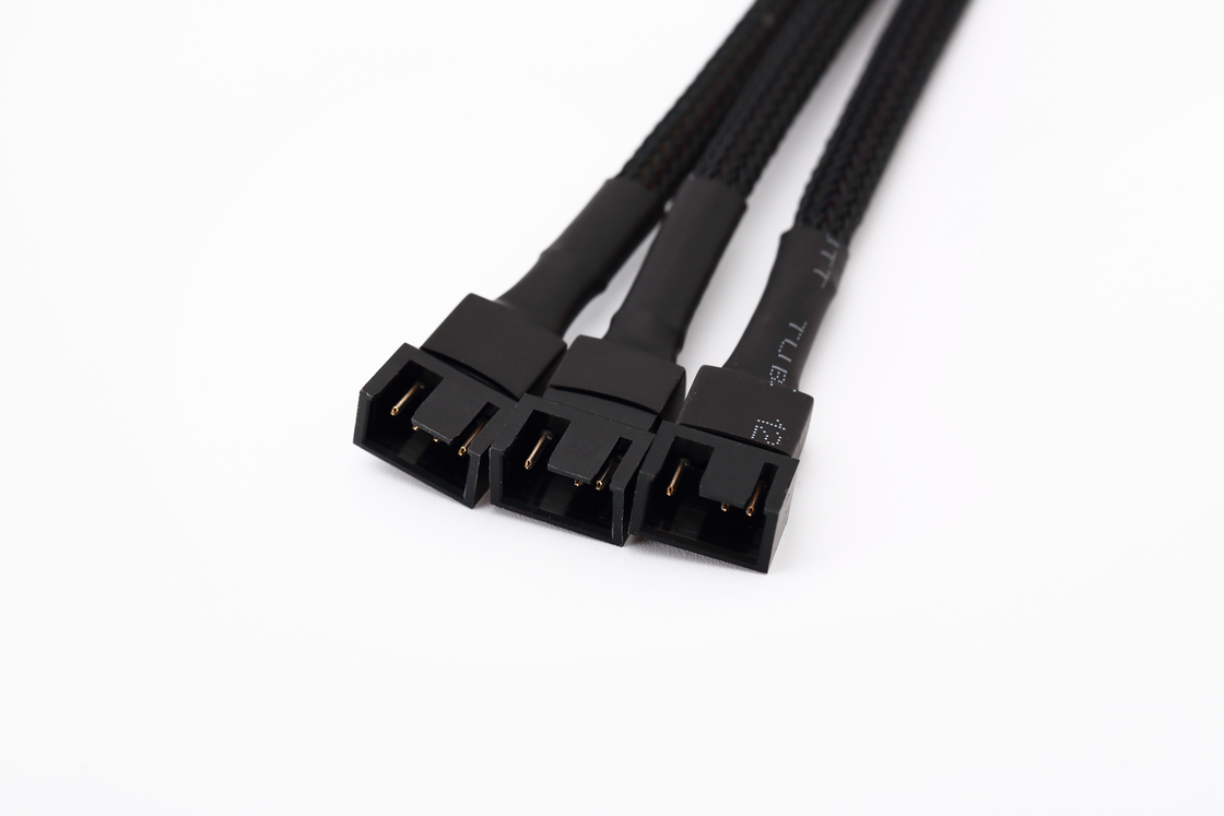 1 do 3 Way Splitter Sleeved 4 Pin Pwm Connector Komputer Wiersz przedłużeniowy kabla 4p One Point Three